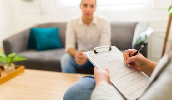 Depresyon Nedir? Belirtileri, Nedenleri ve Tedavi Yöntemleri